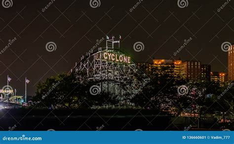 Coney Island Luna Park at Night Brooklyn New York US. Editorial Photo - Image of illuminated ...