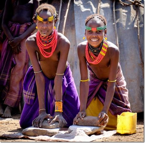 Tribes of Omo Valley – Memento Ethiopia Tours