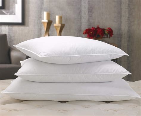 Pillows From Mirage Hotel at Jeannine Watt blog