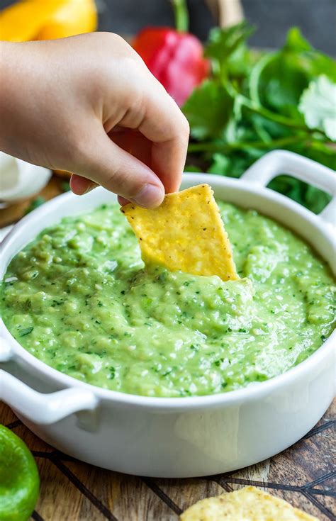 avocado salsa verde with tortilla chips action shot | Tomatillo recipes, Avocado salsa, Avacado ...