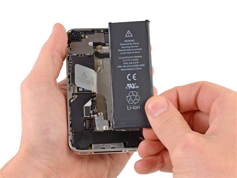 iPhone 4S Battery Replacement - iFixit Repair Guide