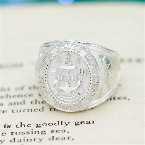 Custom Class Rings | Design Your Own College Class Ring | CustomMade.com