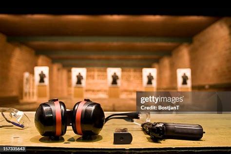 63,067 Target Shooting Stock Photos, High-Res Pictures, and Images - Getty Images