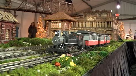 New York Botanical Garden train show returns for the holidays - ABC7 New York