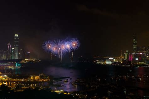 SHOGUN FIREWORKS BLOG: October 1st 2011 - Hong Kong Harbour