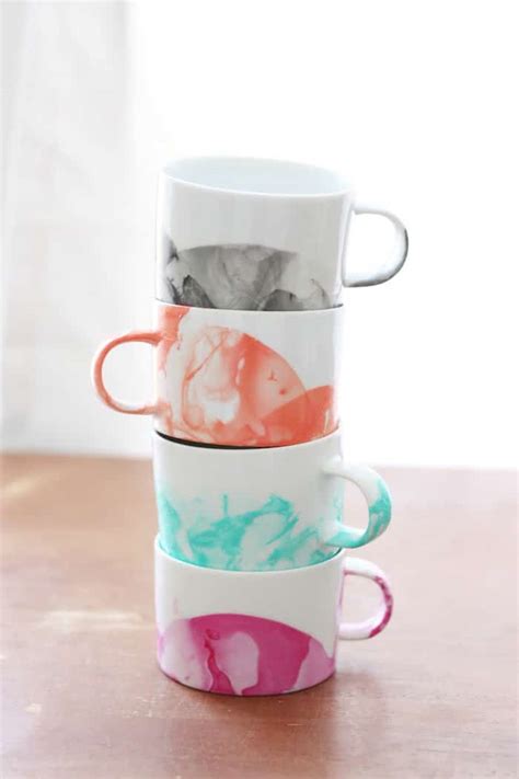 DIY Marbled Mugs with Nail Polish (with Video!) - DIY Candy