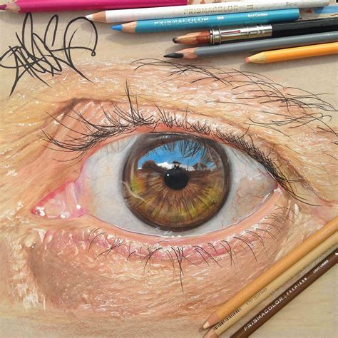 OddFuttos, When The Photos Speak: Hyperrealistic Eyes Drawn with Colored Pencils