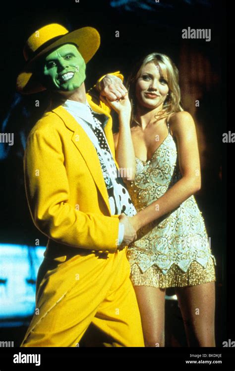 THE MASK (1994) JIM CARREY, CAMERON DIAZ MASK 099 Stock Photo: 29189622 - Alamy