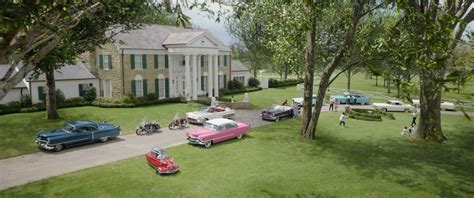 "Elvis" Movie Set Design — How Graceland Was Recreated for Filming Locations