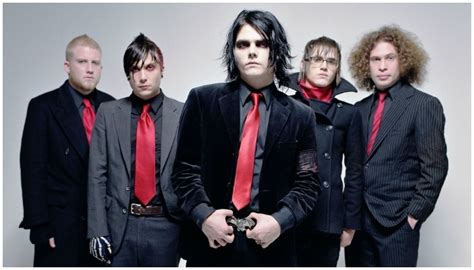 Three Cheers For Sweet Revenge : Learn How To Recreate Mcr S Three Cheers Album Art Alternative ...