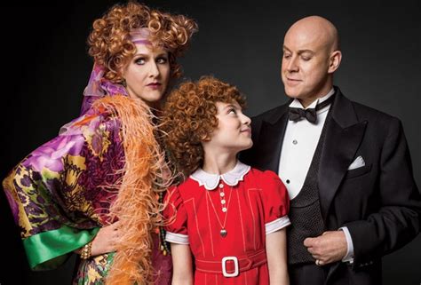 Broadway: Annie’s Long-Awaited Revival—Get a First Look at the Cast ...