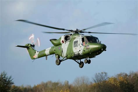 BRITISH ARMY BIDS FAREWELL TO THE LYNX HELICOPTER - Blog Before Flight - Air Forces News