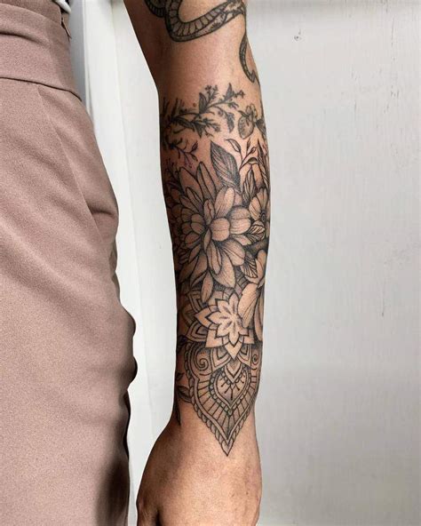 Top 49 Best Flower Tattoo Sleeve Ideas - [2021 Inspiration Guide]