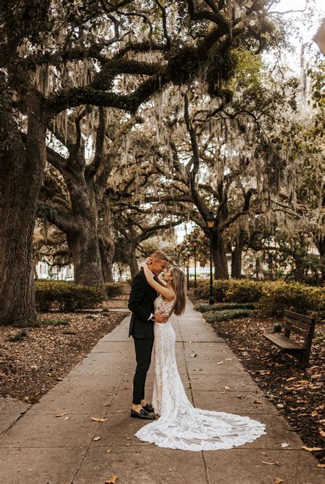 10 Savannah Wedding Venues That Are Really Amazing