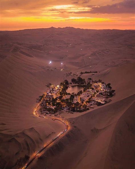 A desert oasis in Peru : r/BeAmazed