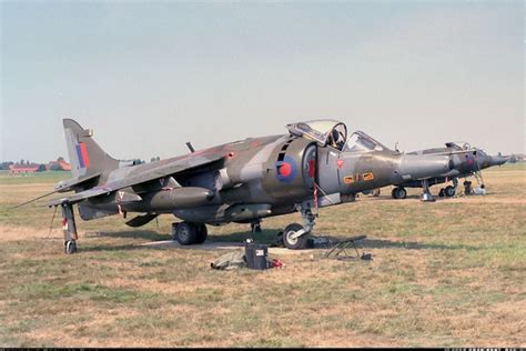 Hawker Siddeley Harrier GR3 - UK - Air Force | Aviation Photo #5469159 | Airliners.net