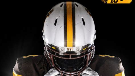 Wyoming gets new football uniforms - Mountain West Connection