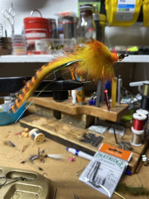 Tying up some predator flys. Think these look meaty enough? : r/flytying