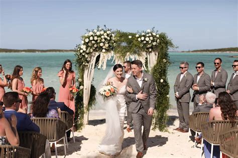 Beach Wedding in the Bahamas - Chic Bahamas Weddings