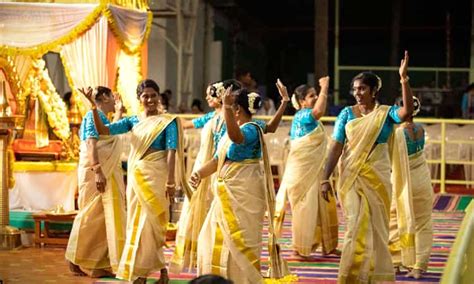 Top 12 Best Traditional Folk Dance of Kerala with Images