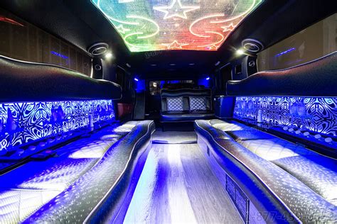 Hummer H2 Limousine - Toronto Limo Rentals