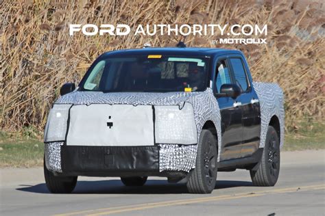 2025 Ford Maverick Performance Pickup Potentially Spotted