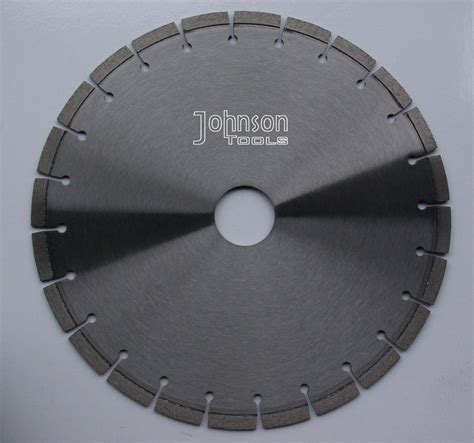 350-600mm Rock Cutting Saw Blades , Diamond Stone Cutting Tools For Quartzite Cutting