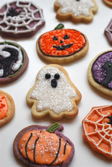 Halloween Biscuits - Afternoon Crumbs