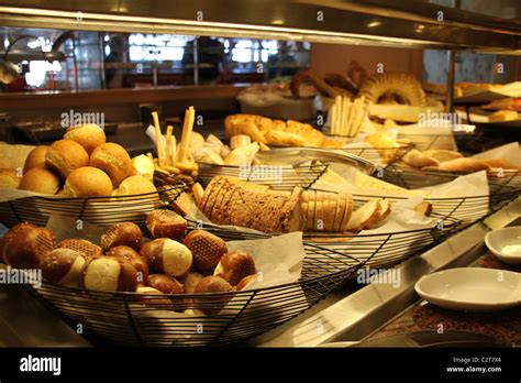 Bread counter at buffet Stock Photo: 36183116 - Alamy