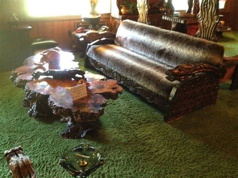 STUMPTOWNBLOGGER: THE JUNGLE ROOM AT GRACELAND