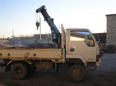 1992 Mitsubishi Canter specs, Engine size 4200cm3, Fuel type Diesel, Transmission Gearbox Manual