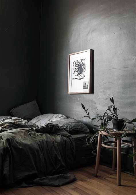 Embrace the dark side: decorating with dark colors in your bedroom - your DIY family