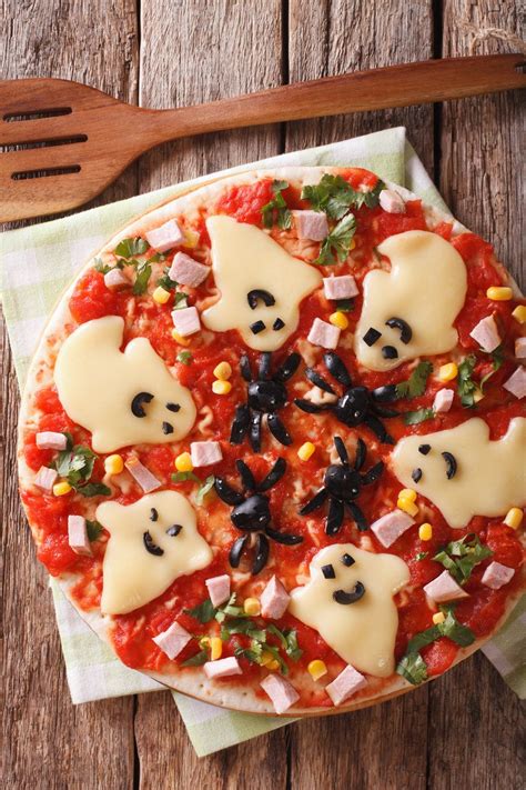 Halloween Dinner Recipes | Halloween pizza, Halloween food dinner, Halloween dinner