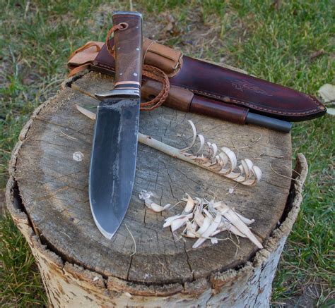 bushcraft knife | Mediocre Mountaineering