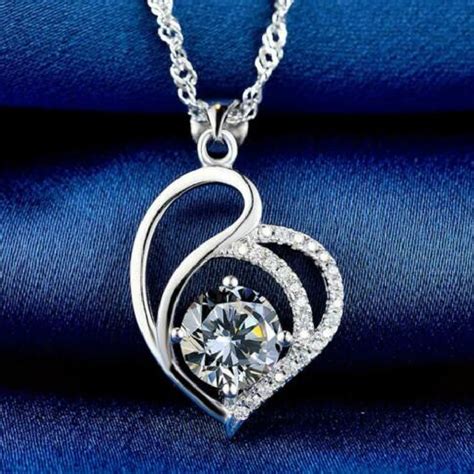 Diamond Heart Shape Pendant Necklace - Buy Online From Sunargi.com