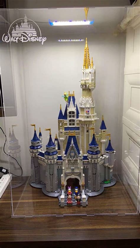 Display King - Acrylic display case with lettering for LEGO The Disney ...