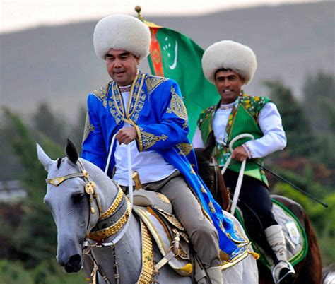 Turkmen president hosts horse beauty contest - World - DAWN.COM