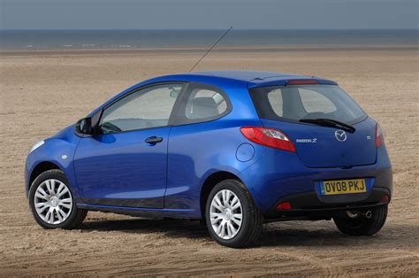 Mazda 2 Hatchback Review (2007 - 2015) | Parkers