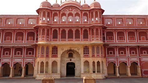 For the first time ever, the Royal Palace of Jaipur opens its doors to ...