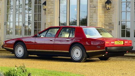 1982 Aston Martin Lagonda (US) - Wallpapers and HD Images | Car Pixel