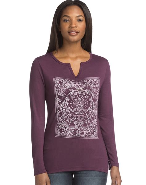 Hanes - Hanes Women`s Graphic Long-Sleeve Split Neck Graphic Tee, XL - Walmart.com - Walmart.com