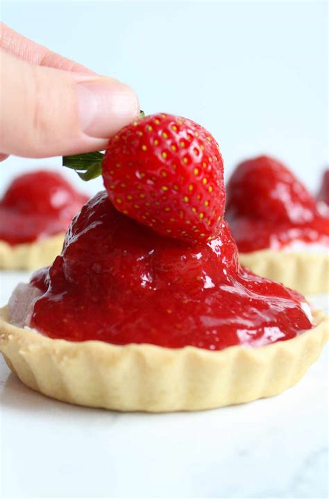 Mini Strawberry Tarts - BakedbyClo | Vegan Dessert Blog