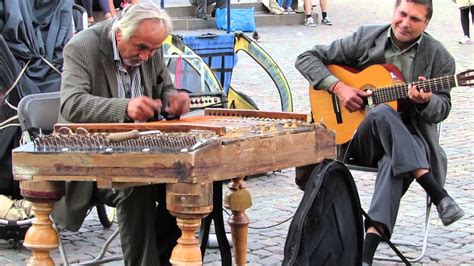 Hungarian gypsy Street Musicians(Cimbalom) - Copenhagen, August 2014 (Part 1) - YouTube