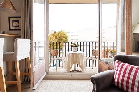 4 Unique Ideas To Maximise Your Small Balcony | SquareRooms