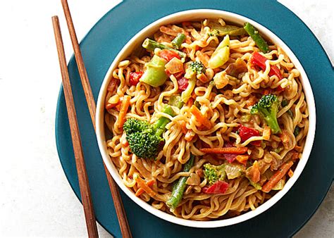 7 best upgraded instant noodle recipes | Honeycombers