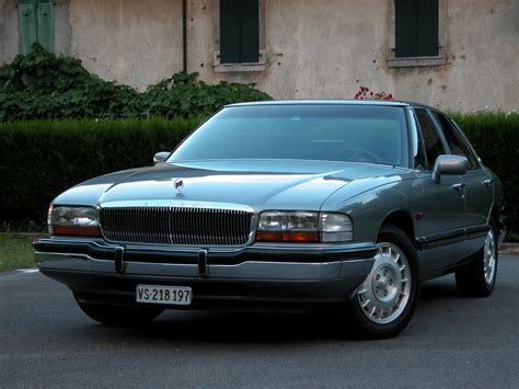 1996 Buick Park Avenue - Information and photos - MOMENTcar