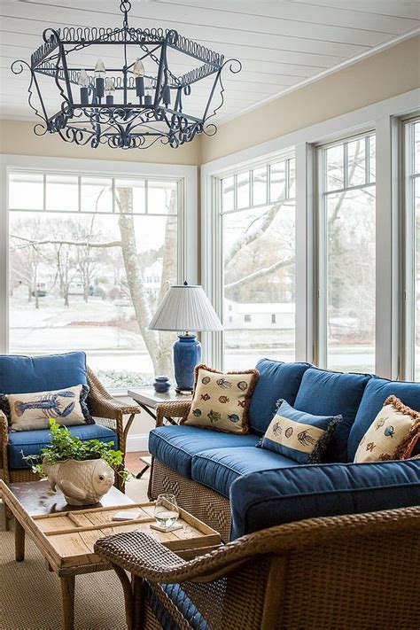 25 Cheerful and Relaxing Beach-Style Sunrooms | Sunroom decorating, Sunroom designs, Sunroom ...