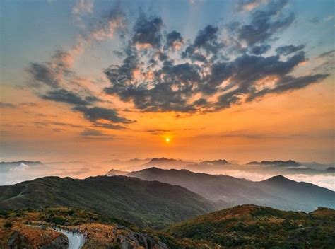 Hiking in Hong Kong: Top hiking trails to conquer | Honeycombers