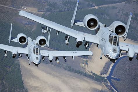 A-10 'Warthog' Thunderbolt II | Military.com