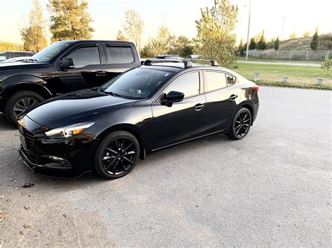 All black Mazda 3 2018 GT : r/mazda3